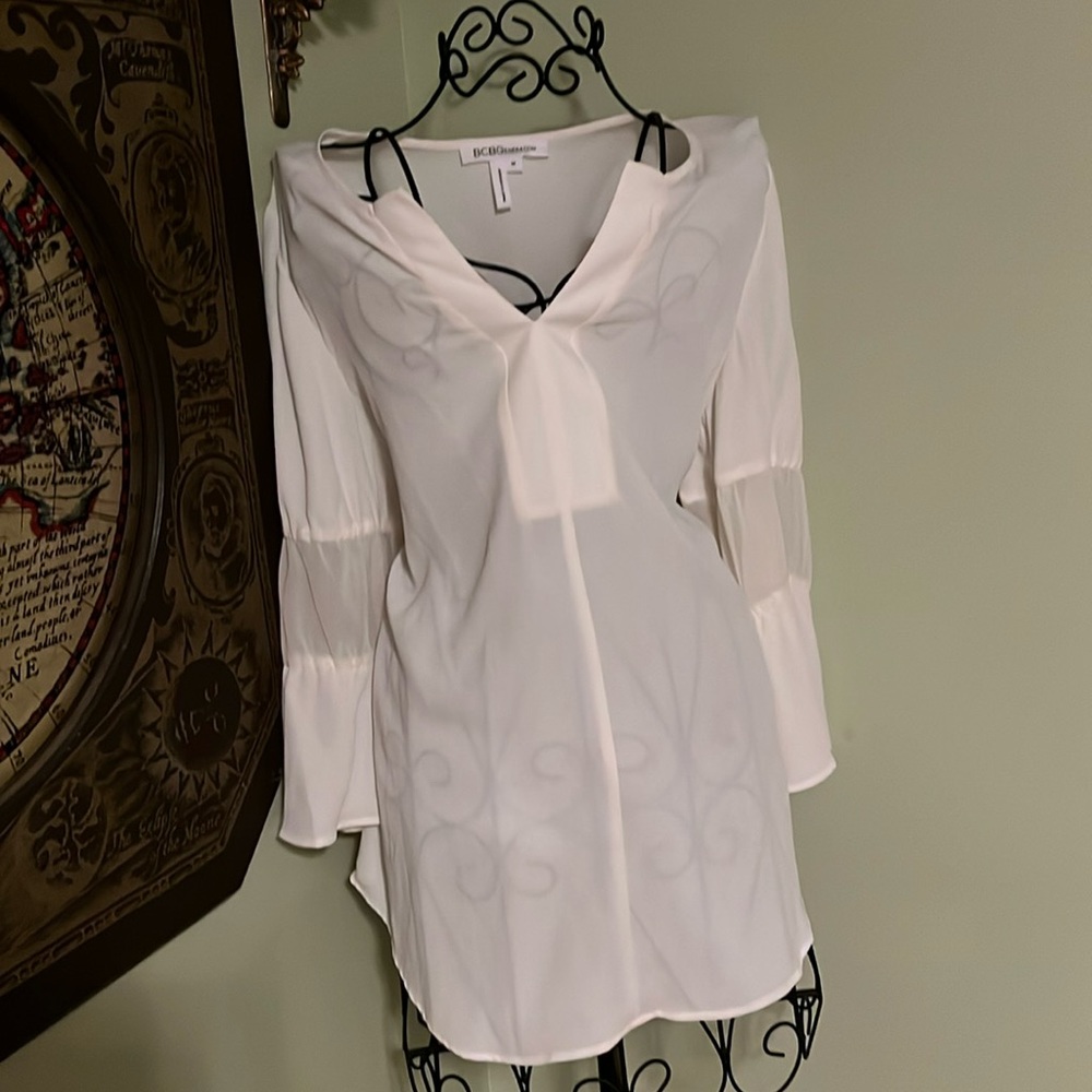 Bcbgeneration White Tunic Blouse - image 1